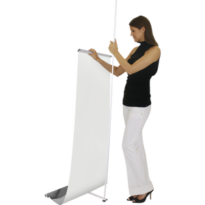 LIGHTNING SPRING BACK BANNER STAND